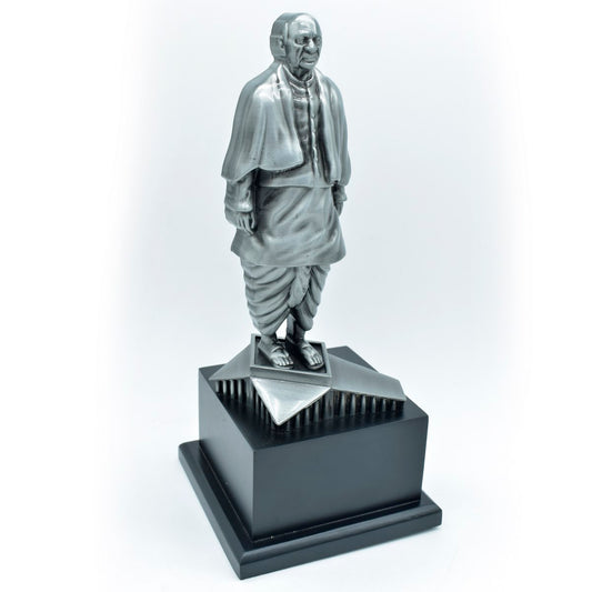Wood Heart Sardar Vallabhbhai Patel Metal Statue on Black Wooden Base