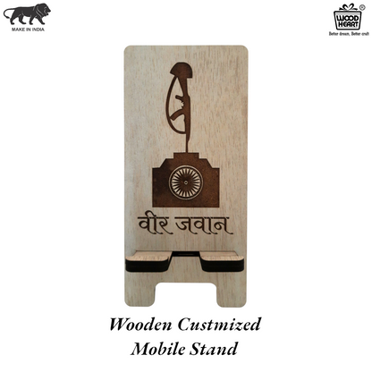 Veer Jawan Customized Wooden Mobile Stand – Patriotic Tribute Design