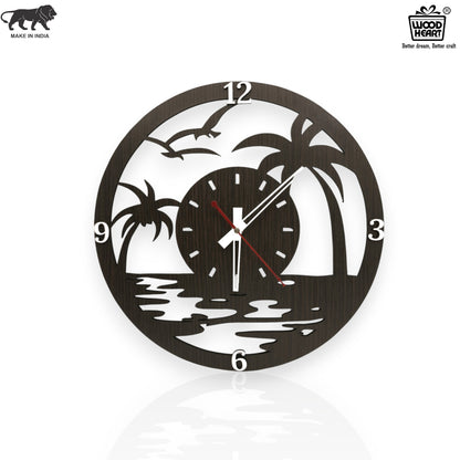 Wooden Palm Beach Theme Wall Clock – Artistic Cutout Design