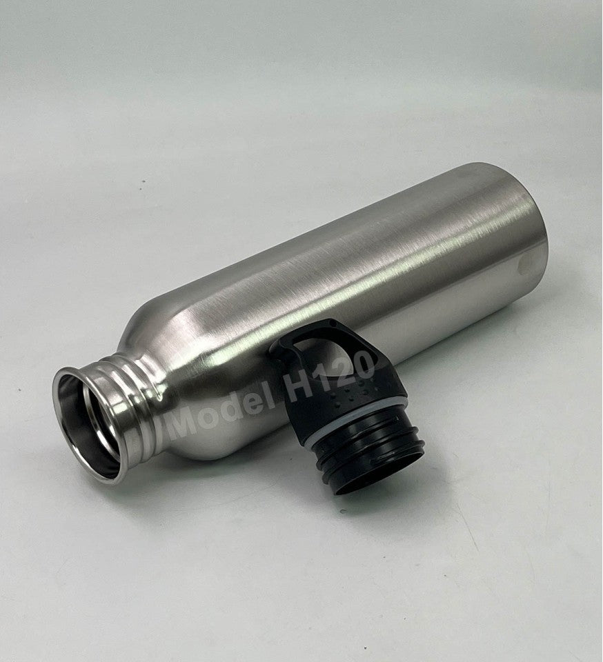 AquaGrip Pro 900ml Stainless Steel Water Bottle – Glossy Finish with Handle