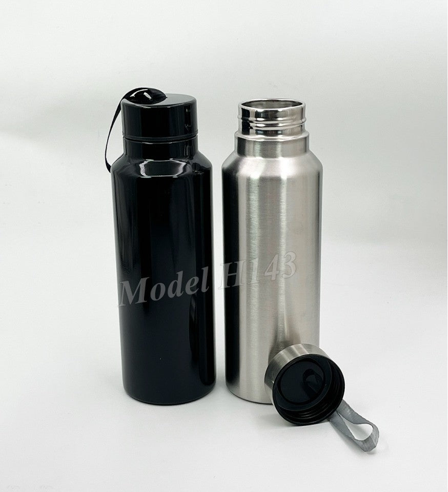 HydraMax Stainless Steel Water Bottle – 750ml with Carry Strap