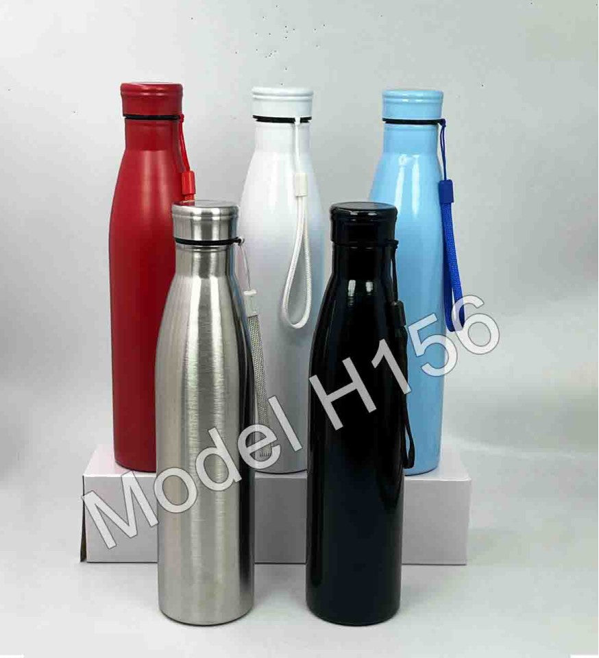 AquaSteel Grande 900ml Stainless Steel Water Bottle – Strap Handle Design