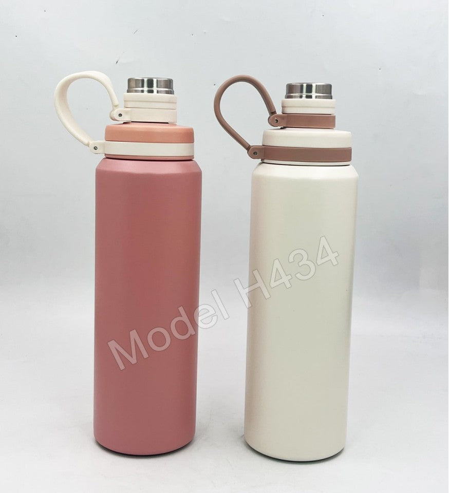 Stainless Steel Vacuum Flask with Attached Cap & Straw – 600ml