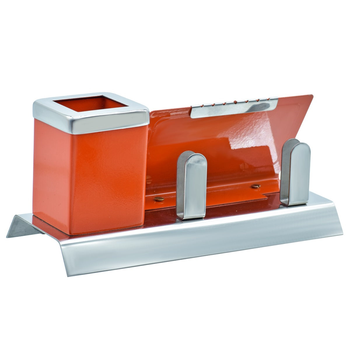 Wood Heart Desk Calendar with Clock & Pen Holder